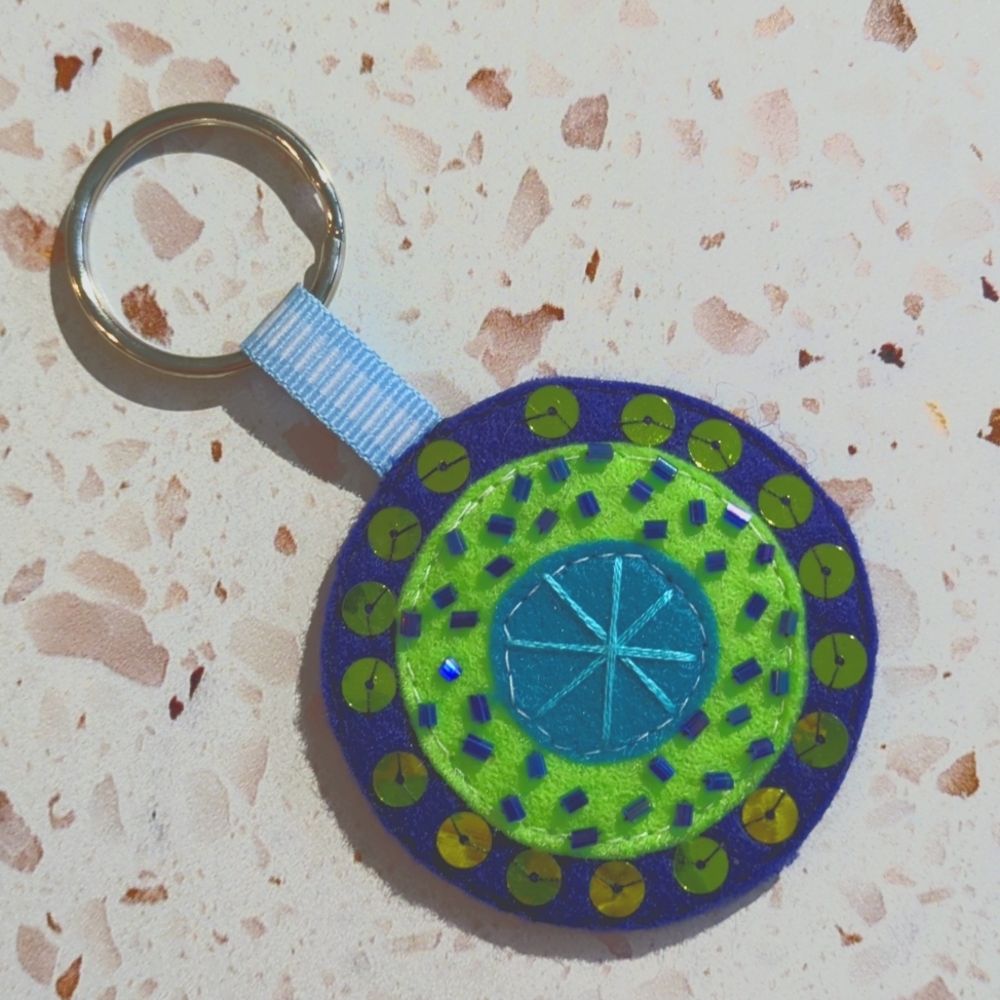 Key Fob Handcrafted Embellished Medallion "Kindness Matters" Sequins Bead |New#8